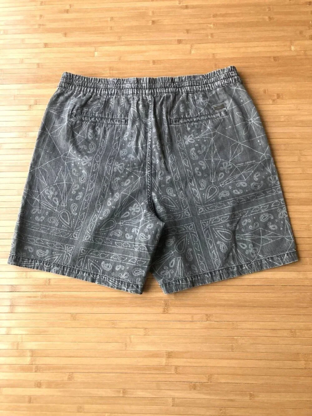 Armani Exchange A|X Cotton Linen Paisley Shorts Mens 38 Black Denim NWT